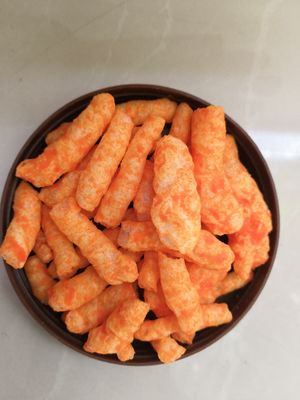 Cheetos Kurkure Snacks Extrusor de alimentos máquina de fabricação para suas necessidades de processamento de alimentos